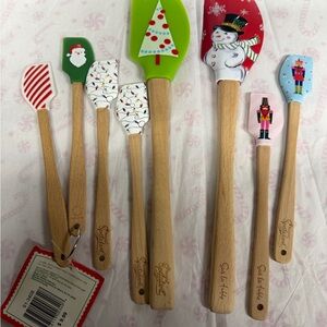 Holiday print spatulas. New